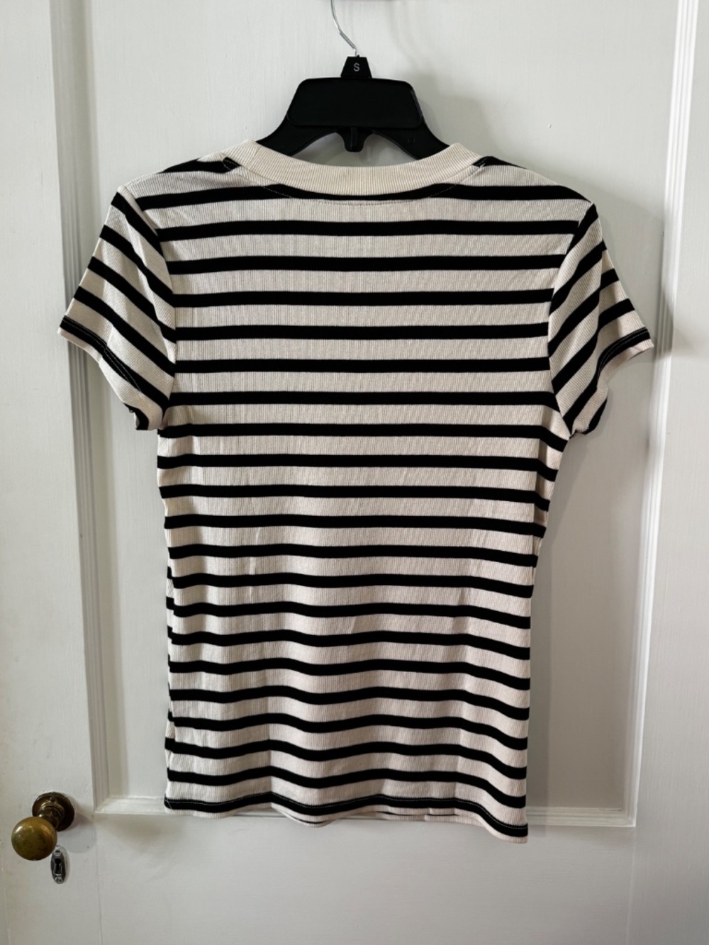 New! Rib knit short sleeved tee, size M, black/cream striped from a new day - Picture 2 of 10